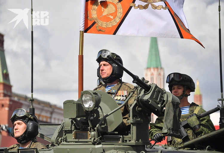 Фото: Владимир ВЕЛЕНГУРИН  9 мая 2022
