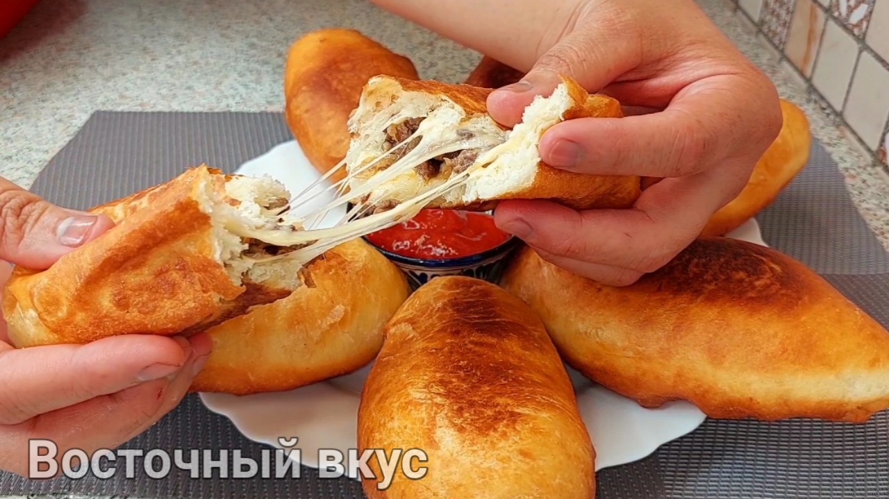 Жареные пирожки с мясом и сыром пышные пирожки рецепты