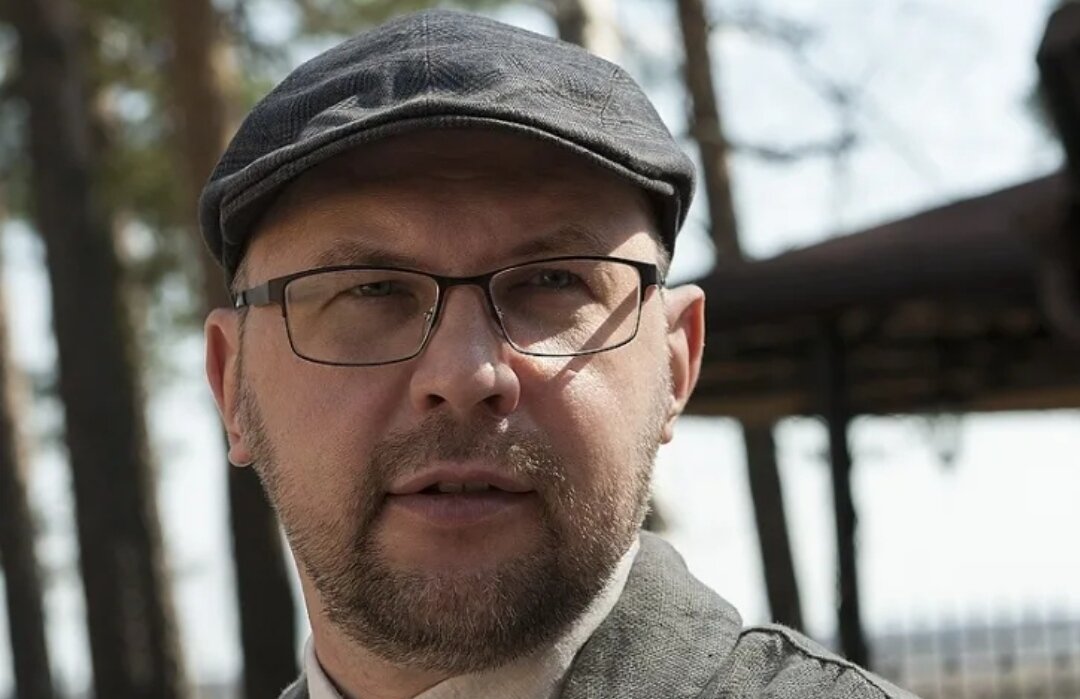 Алексей Иванов