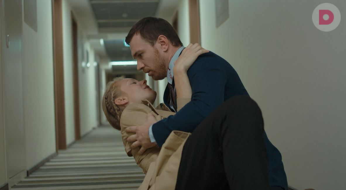 Завтра я тебя разлюблю фильм 2022. Я тебя не отпущу содержание чем закончится. Сериалы апрель 2023. Я тебя никуда не отпущу. Я тебя не отпущу содержание чем закончится.