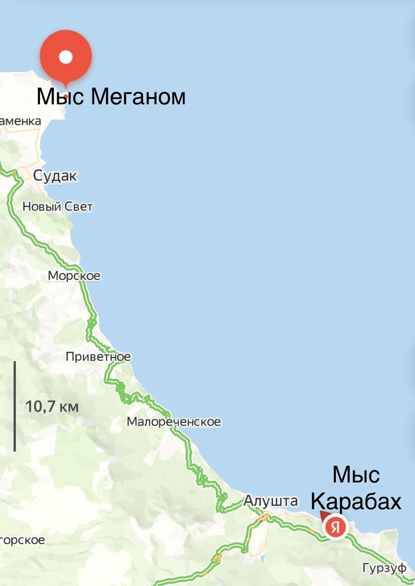 Одна из самых прекрасных панорам Крыма открывается, если гулять по берегу у мыса Карабах и смотреть в сторону мыса  Меганом. Даже ночью. Ни одно фото не передаст этот вид, это нужно созерцать только наяву. 