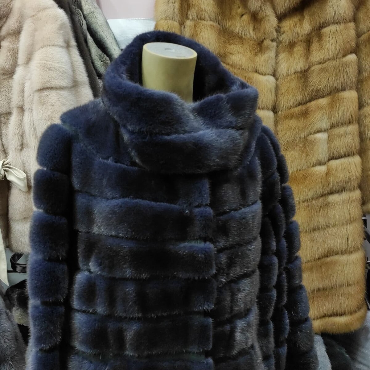 скупка шуб москва https://wa.me/+79685151908