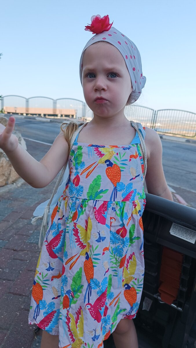 Мое лицо, когда поняла, что осталась без денег.