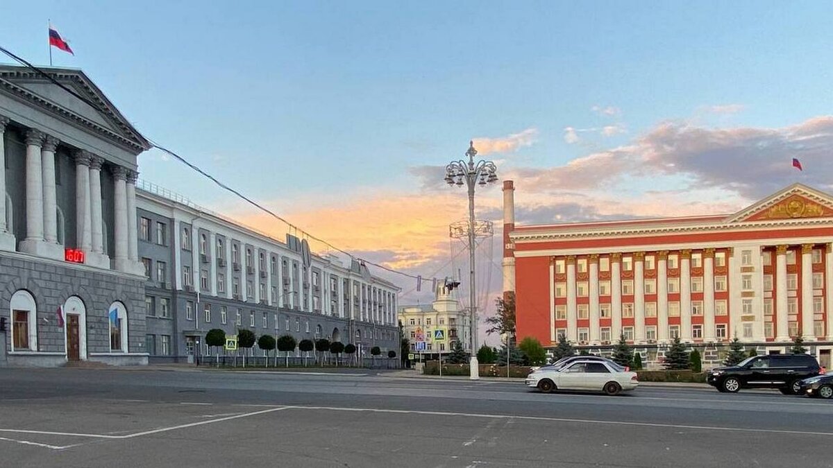    Во Льгове отравленную шаурму могли изготавливать из неизвестного сырья