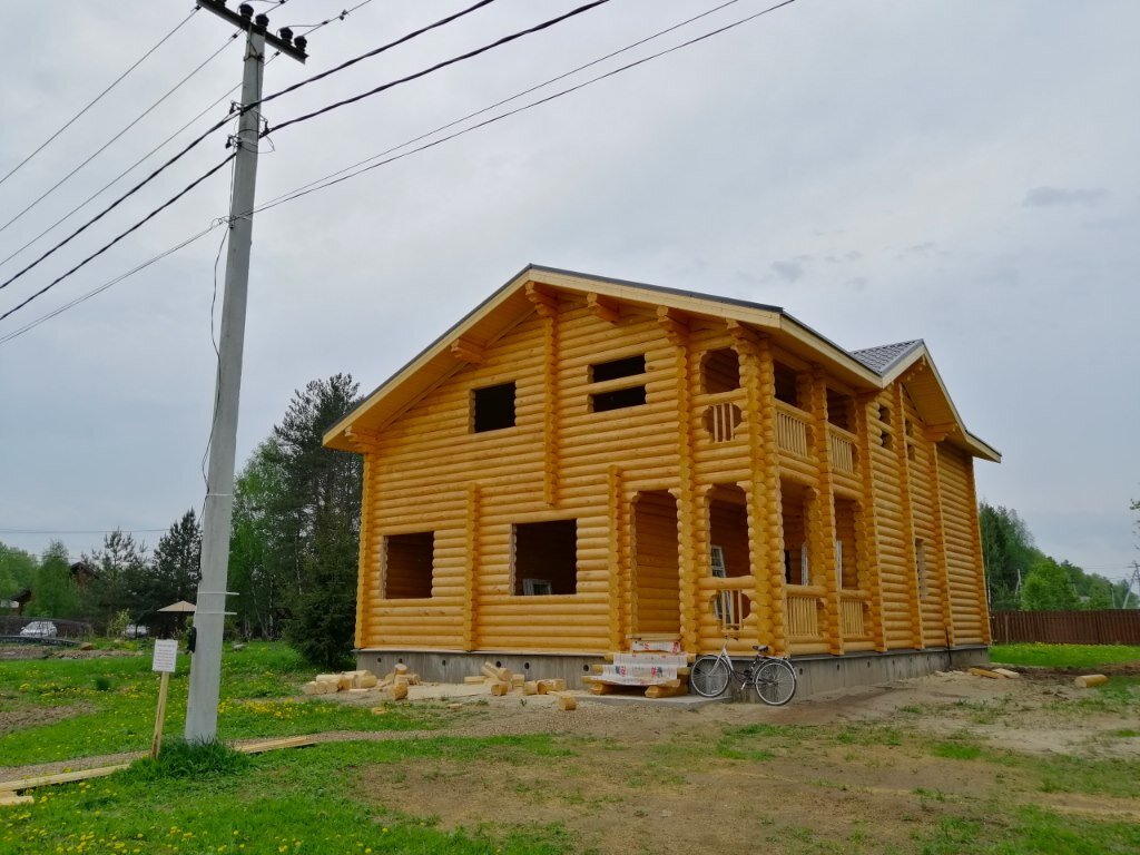  Важно не пропустить ни одного этапа, от поиска участка до узаконивания построенного дома. Фото: Мир Квартир