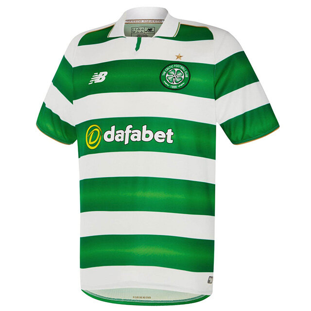 Традиционная форма клуба, которая не менялась с самого основания — полосатые зелёно-белые футболки, белые шорты и белые гетры.      