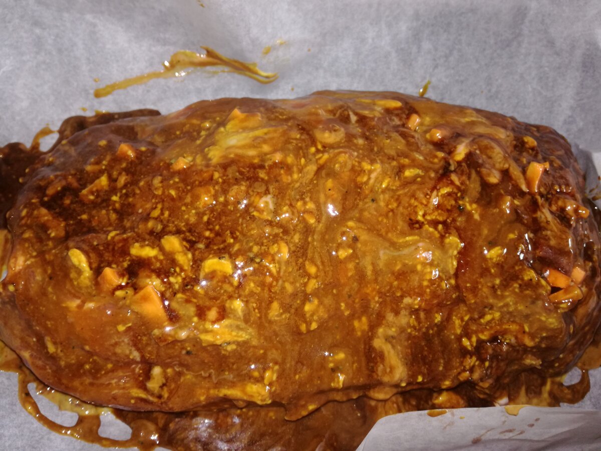 Чтобы свинина при запекании получилась сочной и вкусной, ее надо правильно замариновать. Я научу вас, как вкусно замариновать свинину для запекния. 