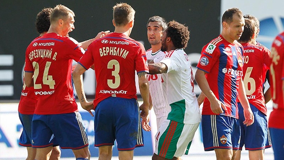 Многих футболистов в составах команд в новом сезоне уже не будет