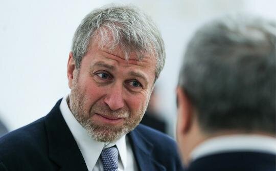 

Роман Абрамович пока под санкции не попал, но заранее перестраховался и обзавелся израильским гражданством