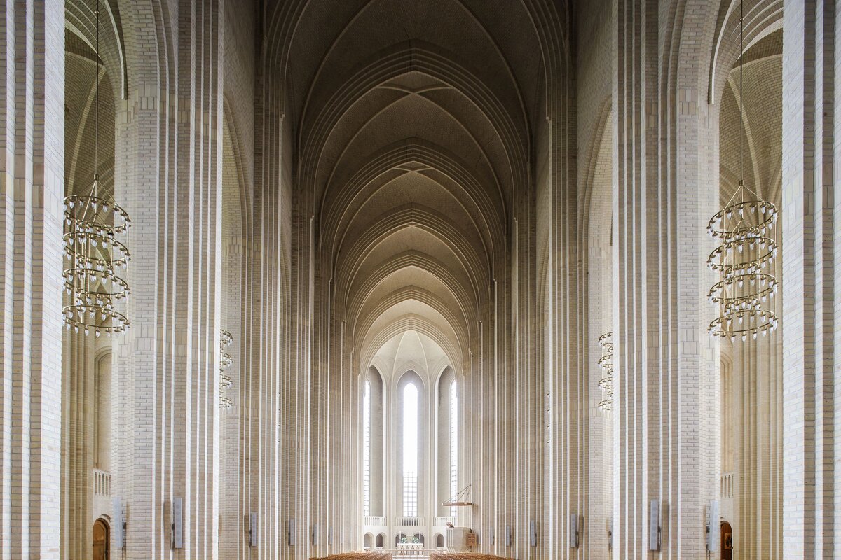 церковь Грутвинга, Дания