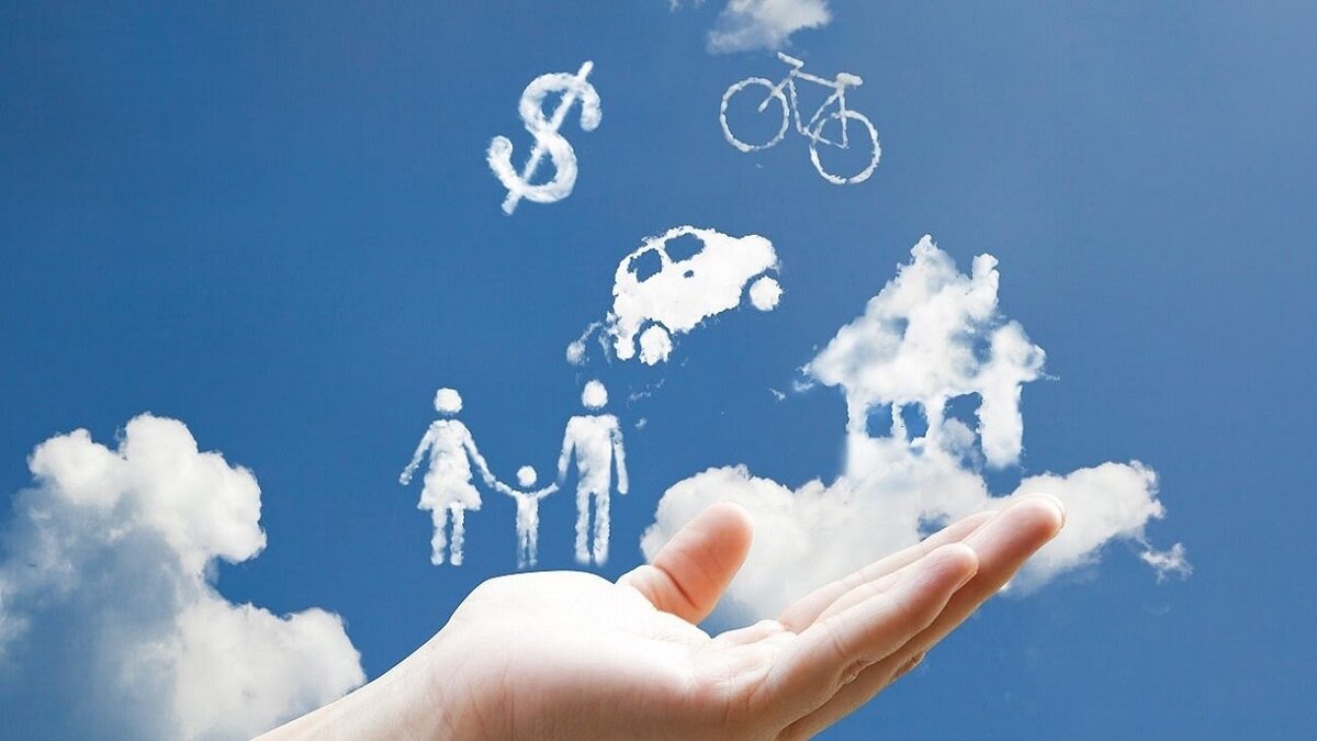 Мысли как и облака - дунь в правильную сторону и всё будет идеально и точно как ты хочешь.