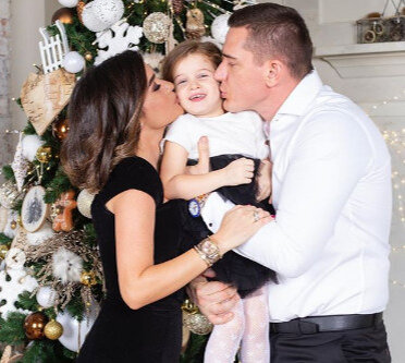 Младшей дочери Теоне исполнилось 3 года