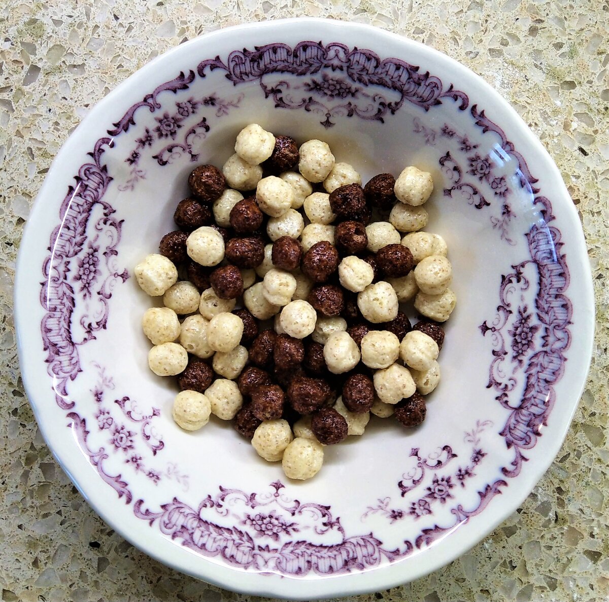 Пирог с вареньем на скорую руку