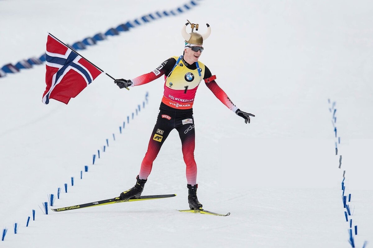 Финиш Йоханнеса Бё в последней гонке сезона