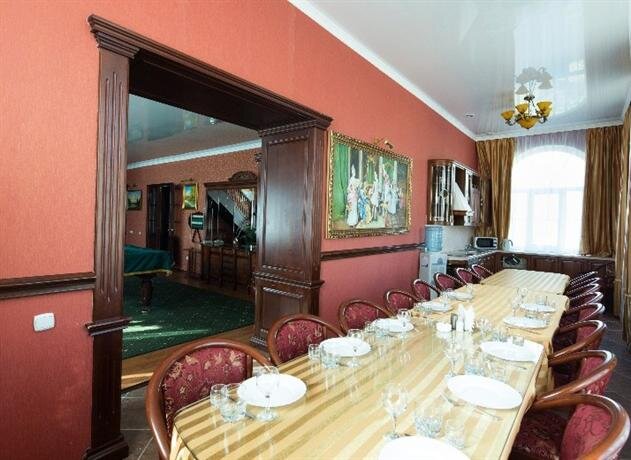 Гостиничный комплекс "Усадьба" (фото взято с просторов интернета)  
