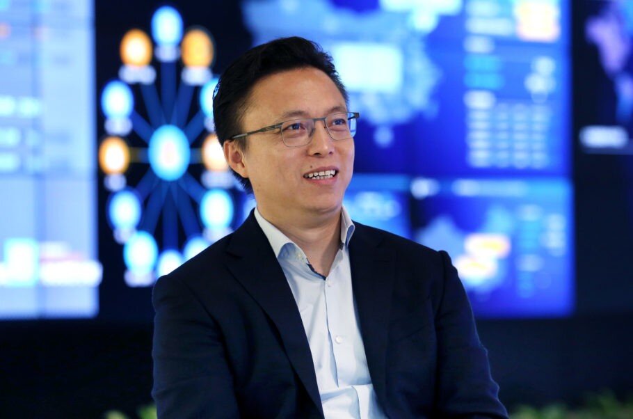 
Генеральный директор Ant Financial Эрик Джинг. Источник: google картинки