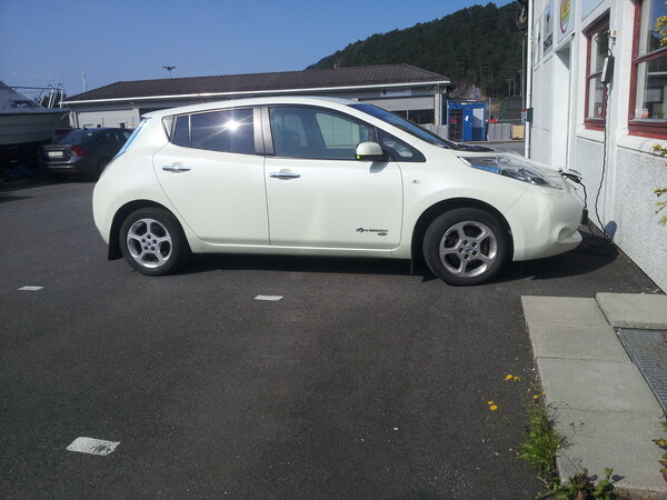 Nissan Leaf