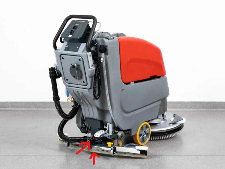 просто показала на разницу входящей трубки и шланга