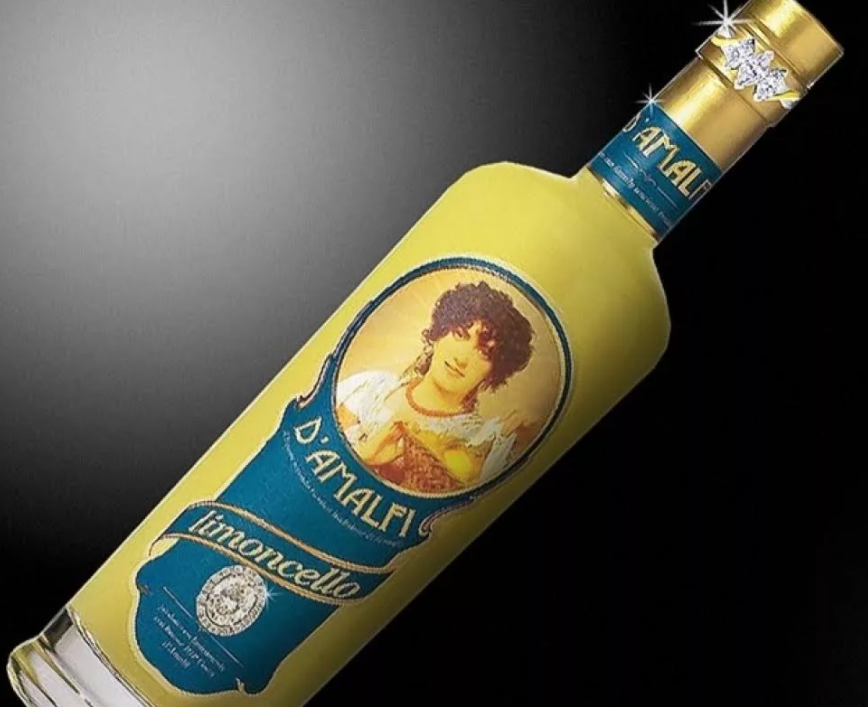 Ликер самому. 1.Ликер «d’Amalfi Limoncello Supreme» $43,6 млн.. Amalfi Limoncello Supreme ликер. Итальянский ликер d’Amalfi Limoncello Supreme. Лимончелло самый дорогой ликер в мире.