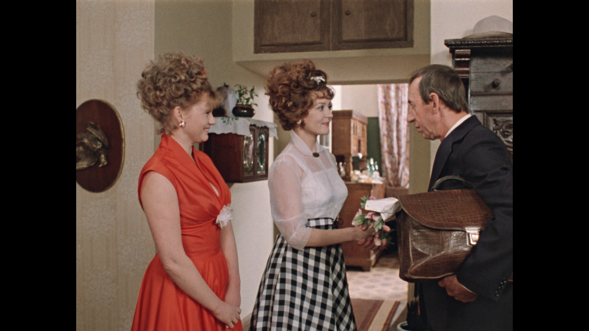 Кадр из фильма "Москва слезам не верит", 1979, режиссер В.Меньшов