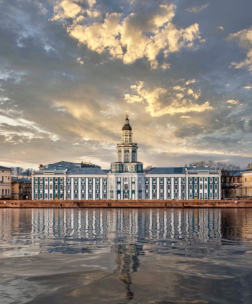 Картинки кунсткамера в санкт петербурге