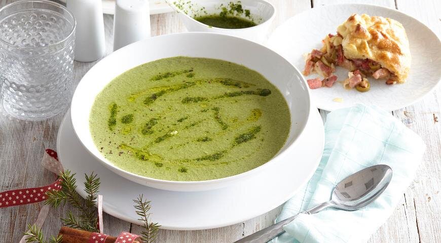 Суп с зелёным горошком