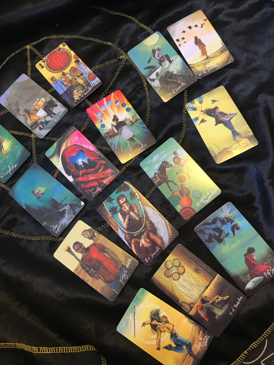 Расклад на таро светлого провидца