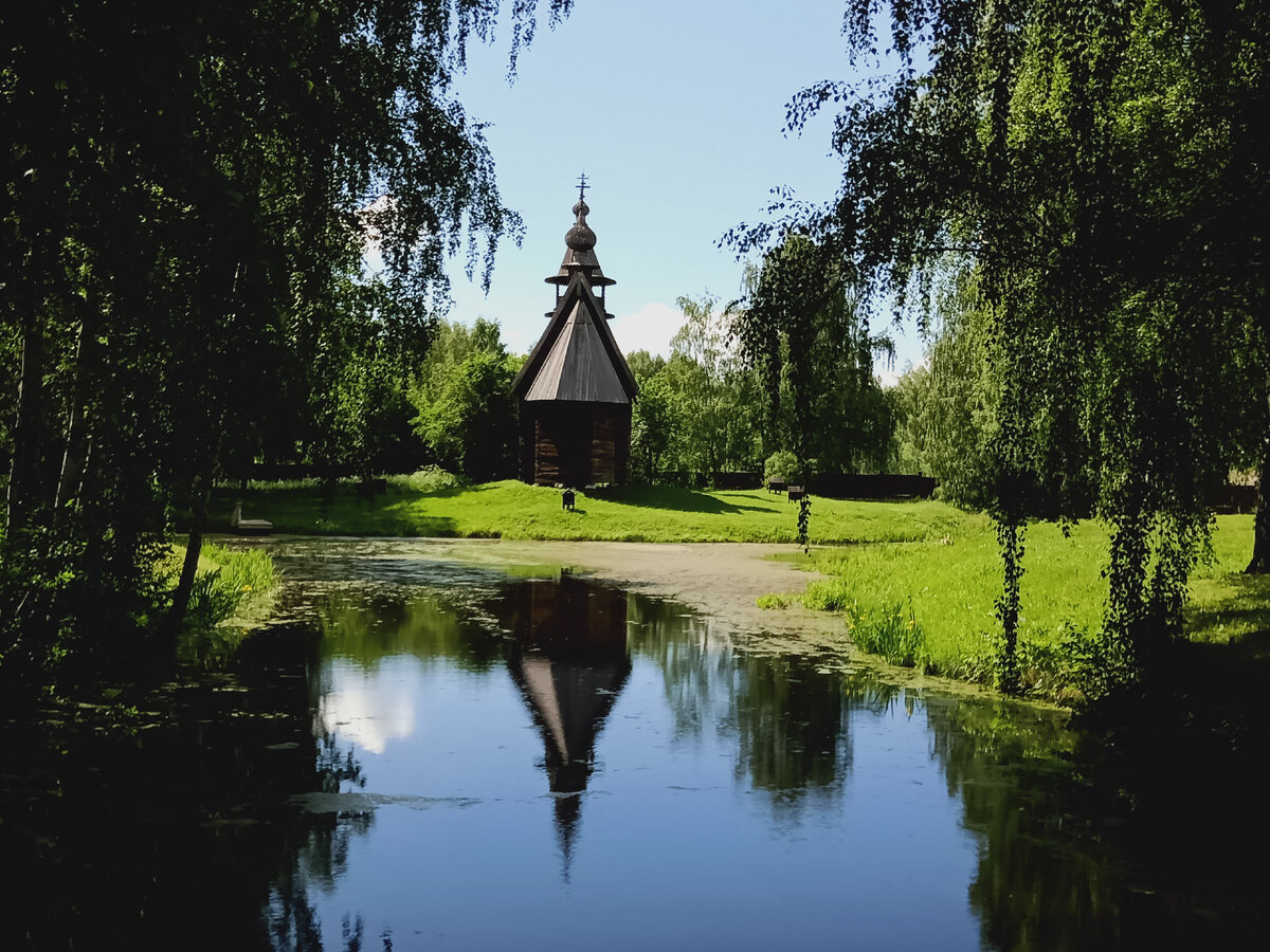 Россия. Костромская слобода. Церковь Всемилостивого Спаса (1712 год) из с. Фоминское