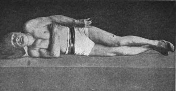 Несколько дней назад я опубликовала первую статью о Сэнфорде Беннете - человеке, который в 50 лет стал делать собственный комплекс упражнений для лица и тела в кровати, а к 72 годам по всем...-19