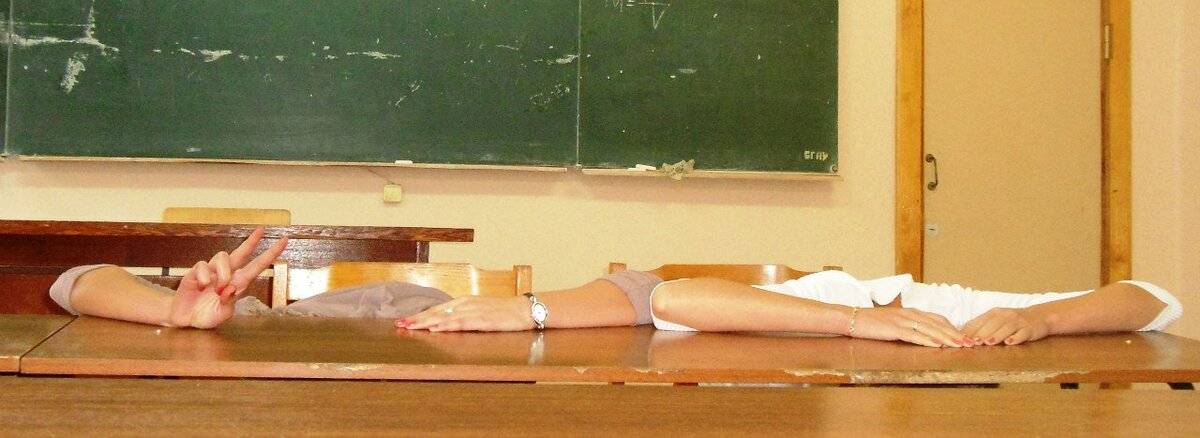 Перерывы межу парами были не большие, но мы успевали сделать все=) и даже больше