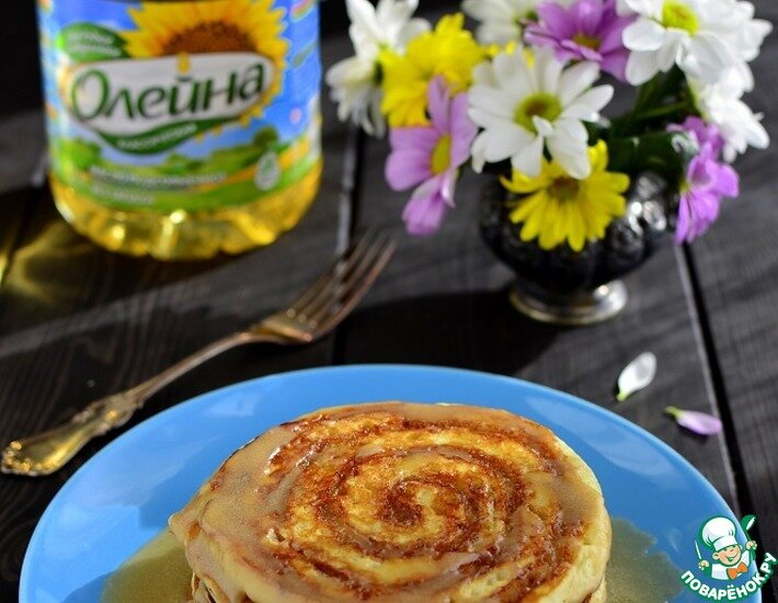 Рецепт нашла на американском сайте, перевела его и готовила строго по рецепту, не отклоняясь ни на шаг. Результат-восторг! А как было интересно! Скажу так, рецепт не из быстрых, придется повозиться, НО в итоге ароматные, с кофейно-молочным соусом, нежнейшие панкейки!