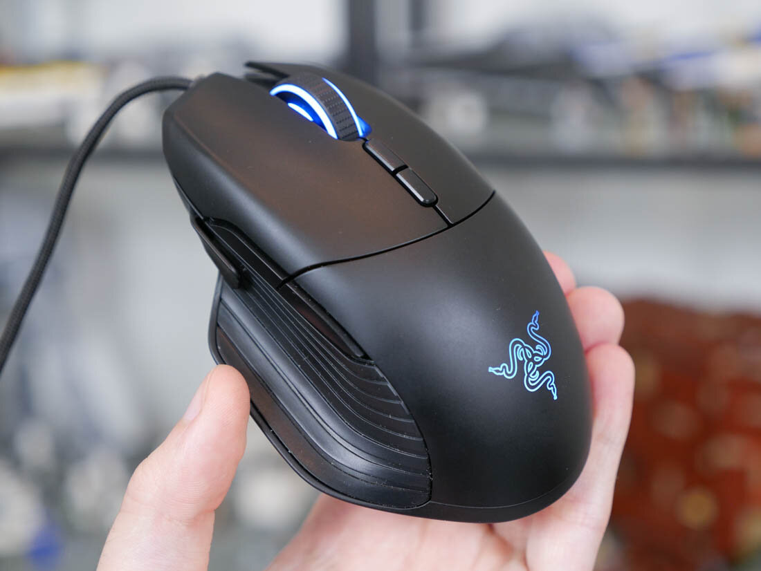 | Razer Basilisk