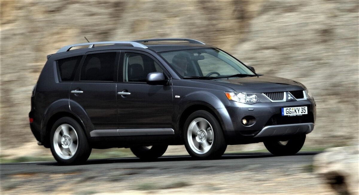 Mitsubishi Outlander II