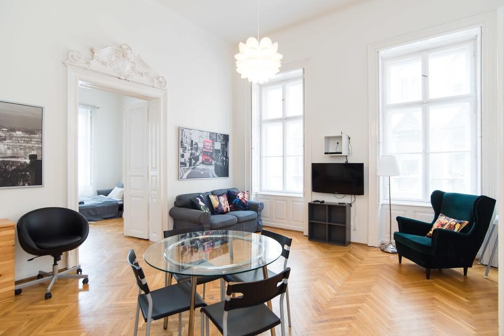Источник: https://www.booking.com