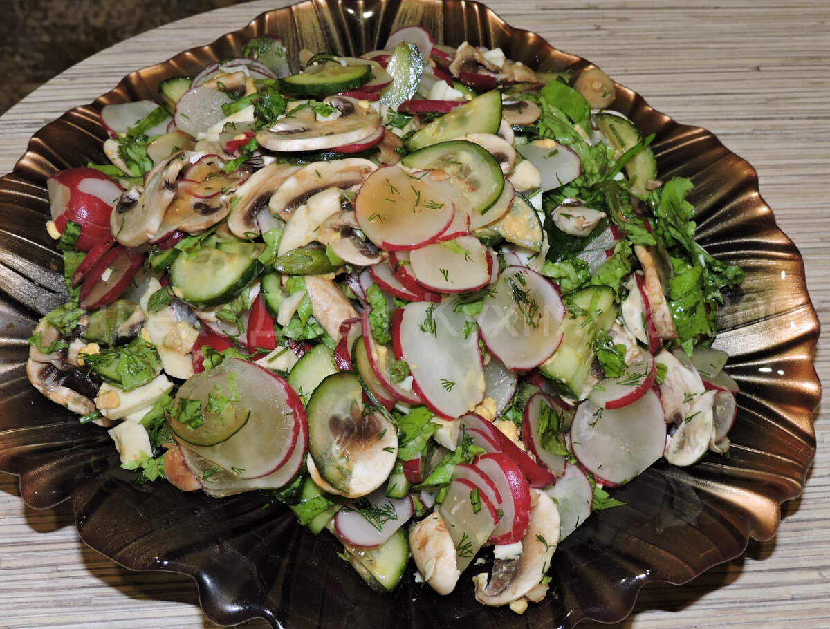Салат из свежих шампиньонов, пошаговый рецепт с фото на 60 ккал