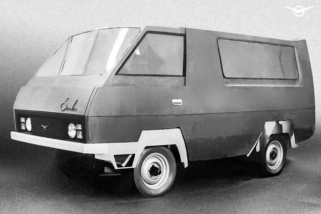 Пластилиновый макет УАЗ-3770,  1976 год. Фото из архива Константина Андреева