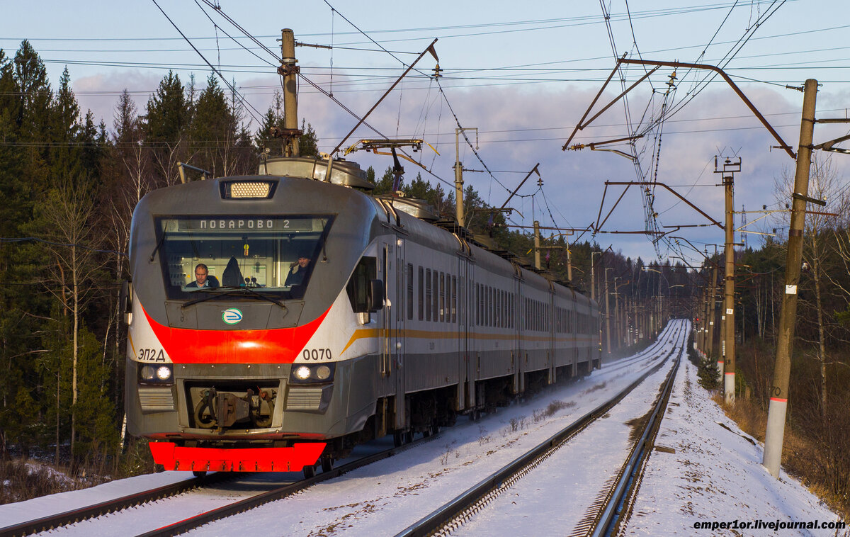 Электропоезд ЭП2Д-0070 рейсом Поварово-2 - Детково.