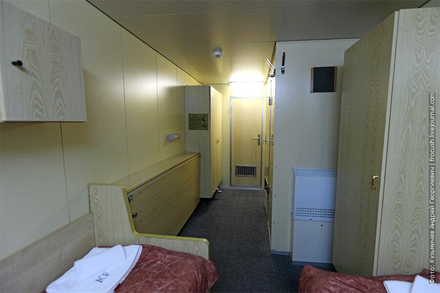 Теплоход "Константин Федин". История и обзор круизного теплохода России Круизы н