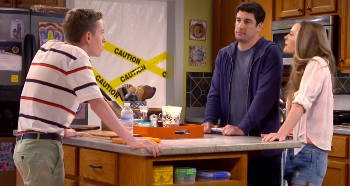 кадры из сериала "В меньшинстве 2020"