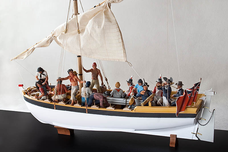 спасательный бот. матрос в лодке. шестивесельный ял вмф. спасательный катер на корабле. шлюпочная тревога.