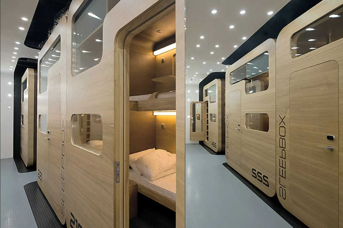 Капсульный отель красноярск. Sleepbox Hotel Тверская. Капсульный отель Sleepbox Hotel. Sleepbox — капсульный Микроотель. Капсульный отель (Capsule Hotel), Гаага.