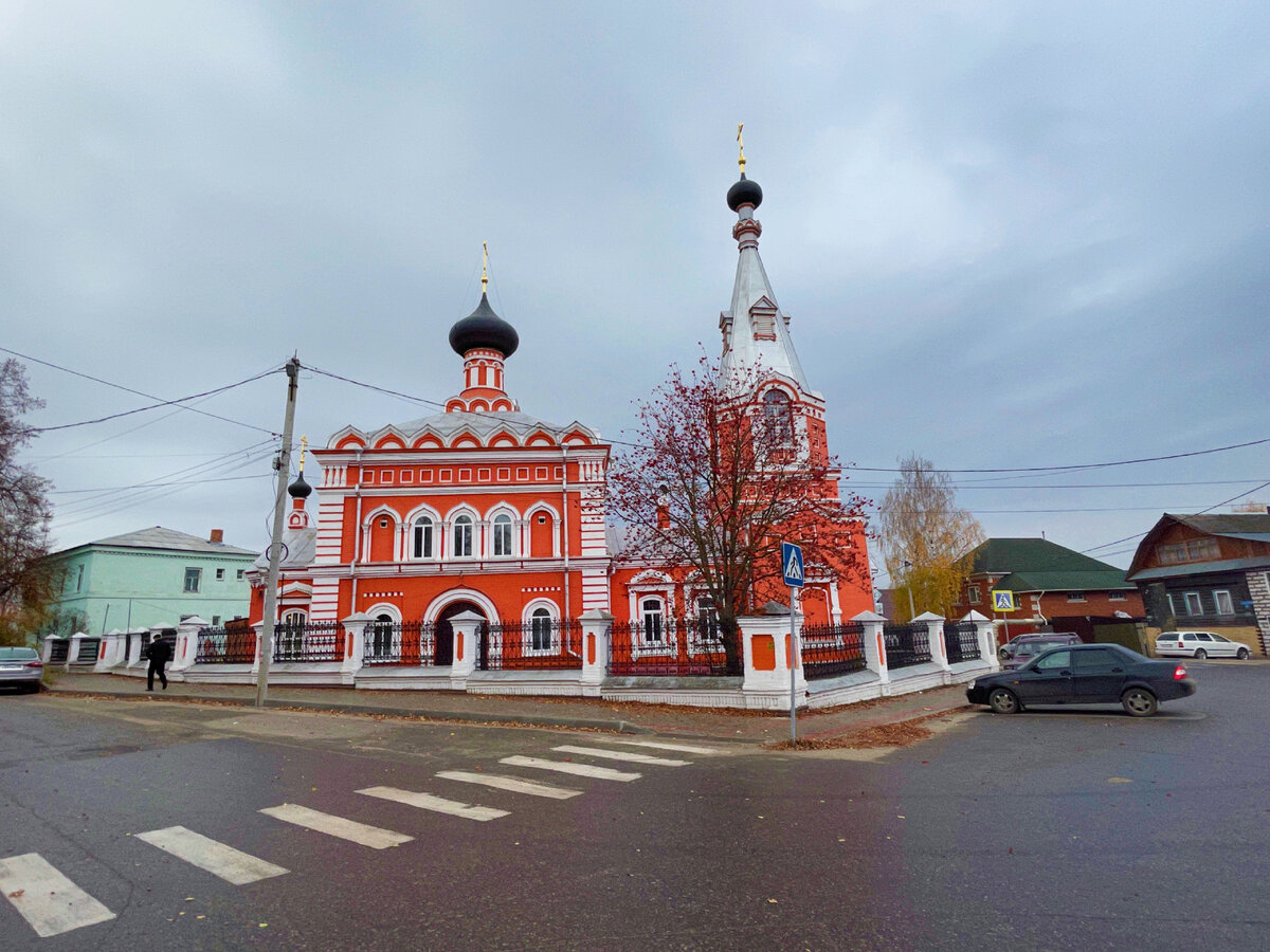 Зачем стоит приехать в сердце Нижегородской области Заволжье город Семенов:  купечество, ложкари, матрешки | Под зонтиком | Дзен