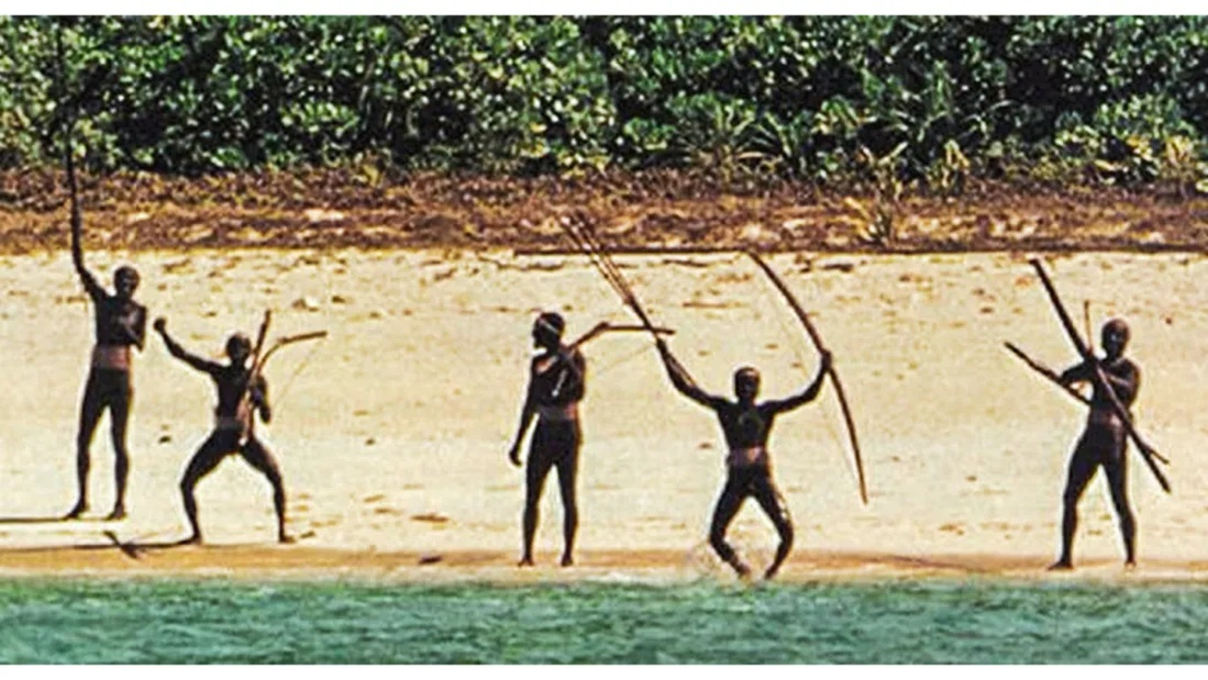 Сентинельцы https://argumundo.com/north-sentinental-island/