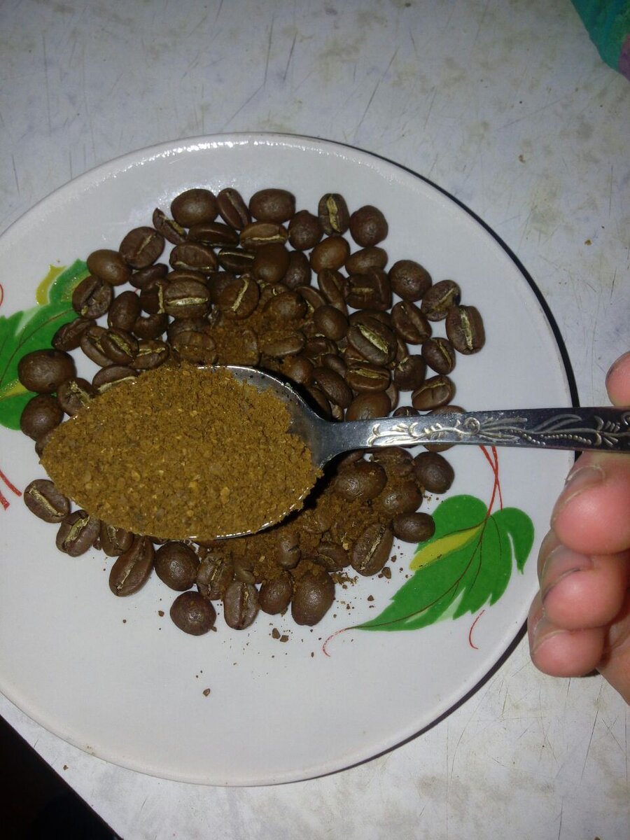 Выбирайте арабику средней обжарки - в ней оптимальное соотношение кофеина и полифенолов