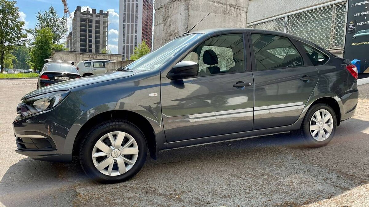 Lada Granta 2020 года выпуска