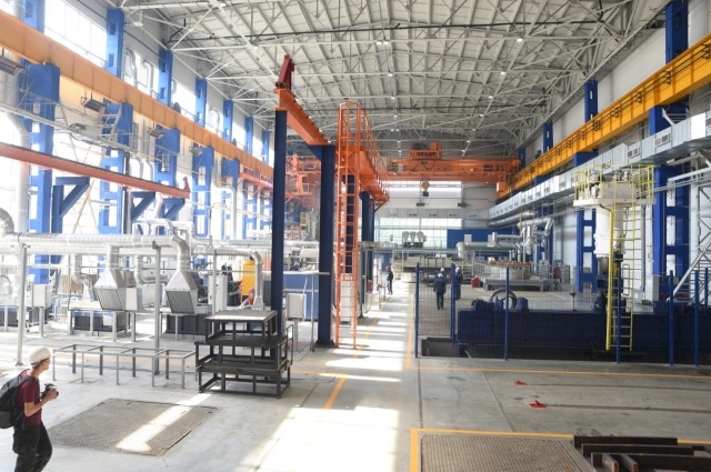    Здесь изготовливают детали для шагающих экскаваторов и АЭС. Фото: Пресс-центр группы «УЗТМ-КАРТЭКС»