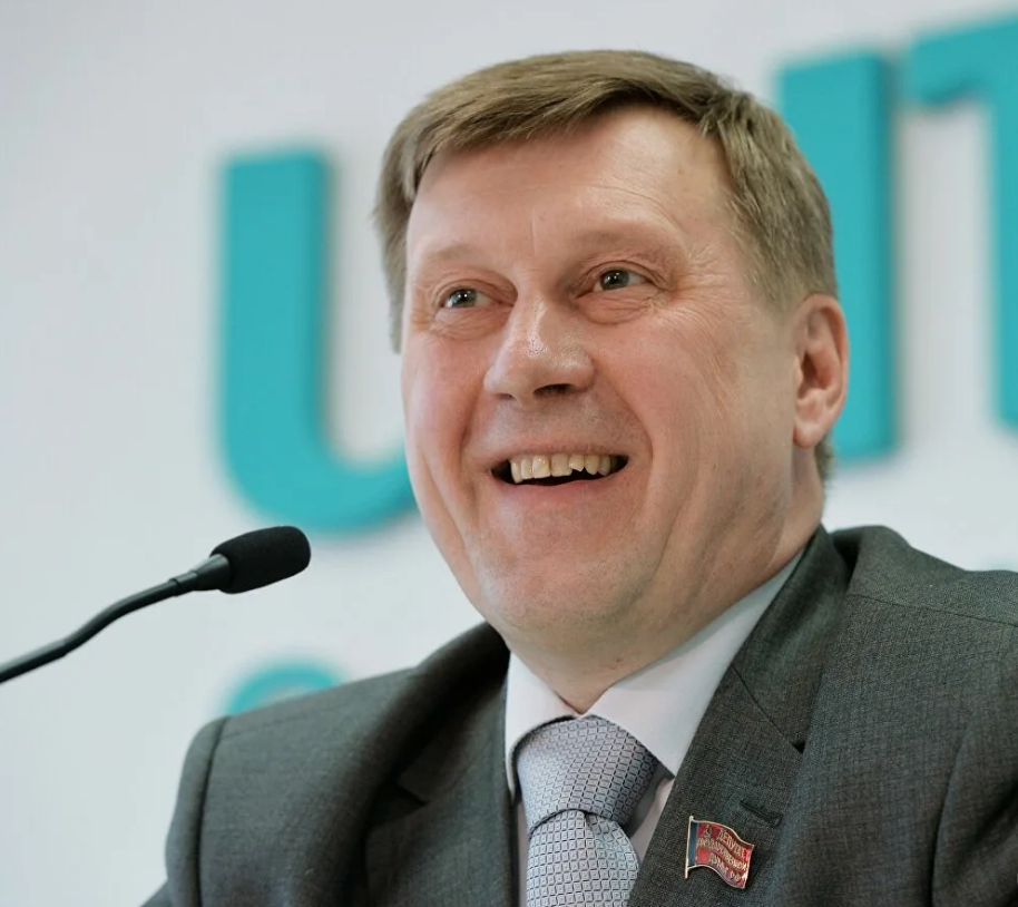Анатолий Локоть