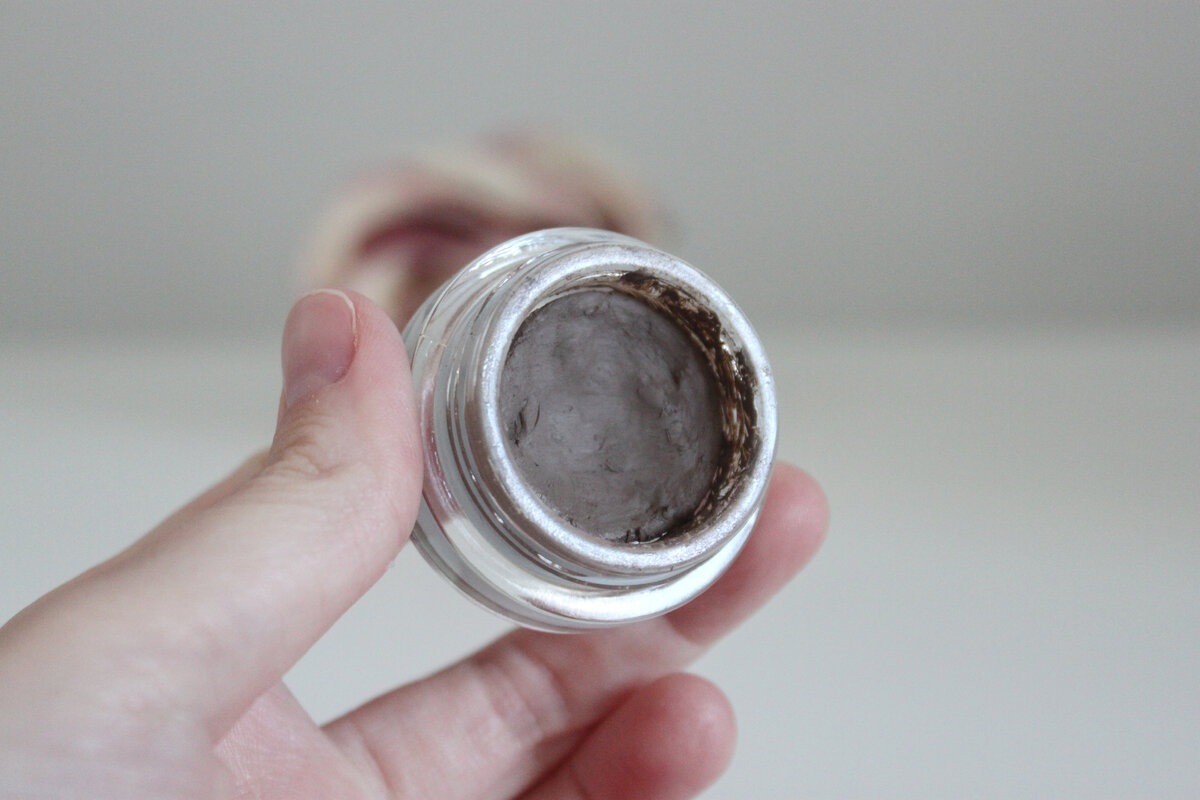 Помада для бровей Maybelline Tattoo Brow, оттенок 01 Taupe.