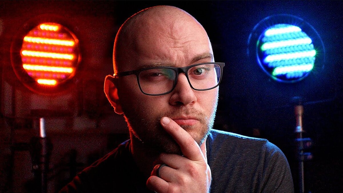    Если вы снимаете видеоблог, наверняка захотите лампу с RGB. Фотография: Youtube-канал DSLR Video Shooter