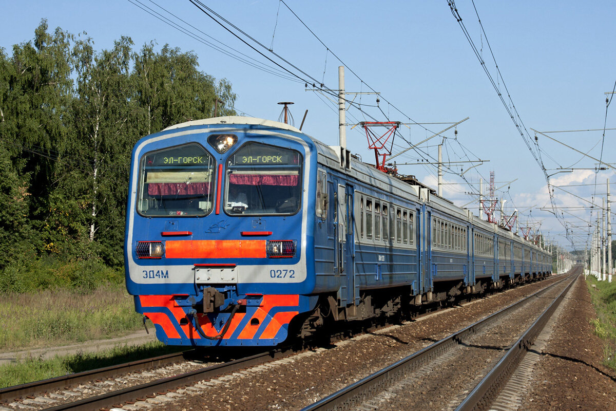 Электричка москва петушках. Электричка Москва-Петушки. Эд4м-0502 РЭКС Rail Gallery перегон Электроугли-Купавна.